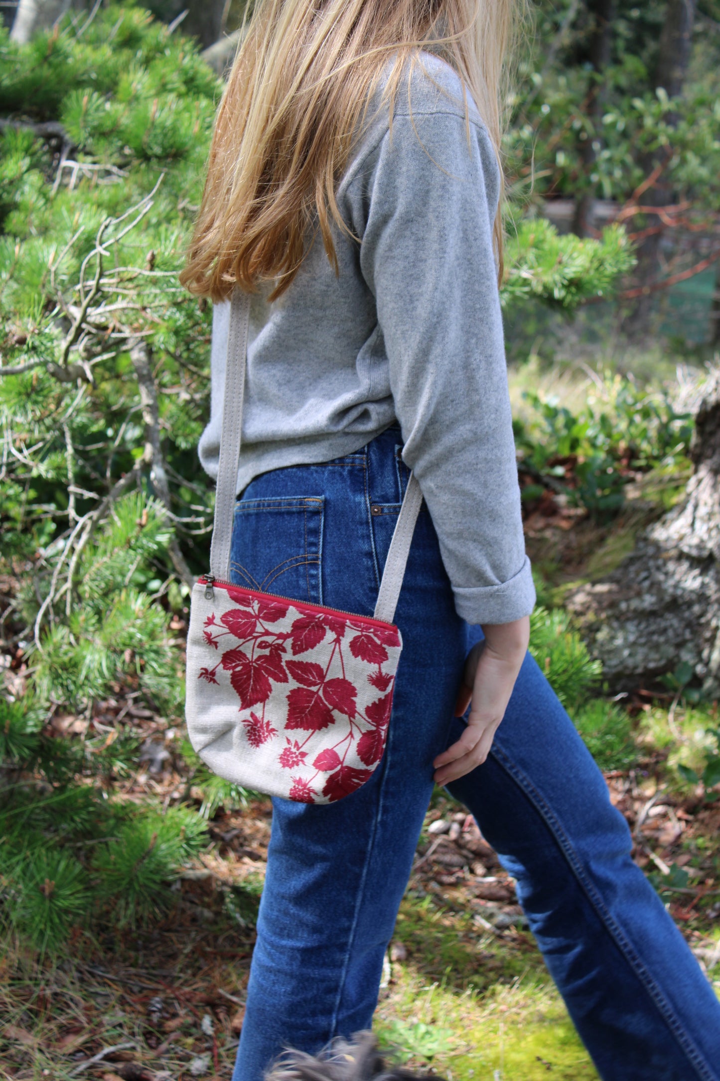 Small Simple Purse - Salmonberry