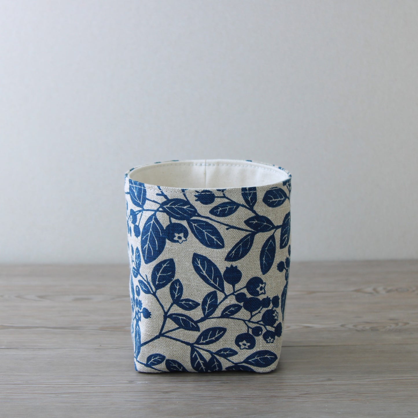 4.5" Linen Basket - Blueberry in indigo