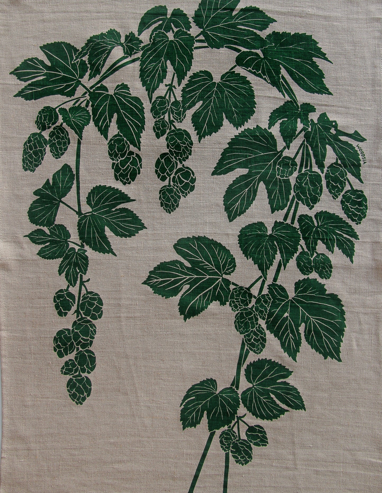 Hops on Natural Linen