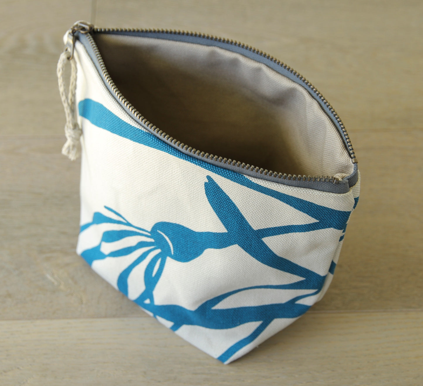 Supply Pouch - 8" Kelp in Pool on Stone Canvas