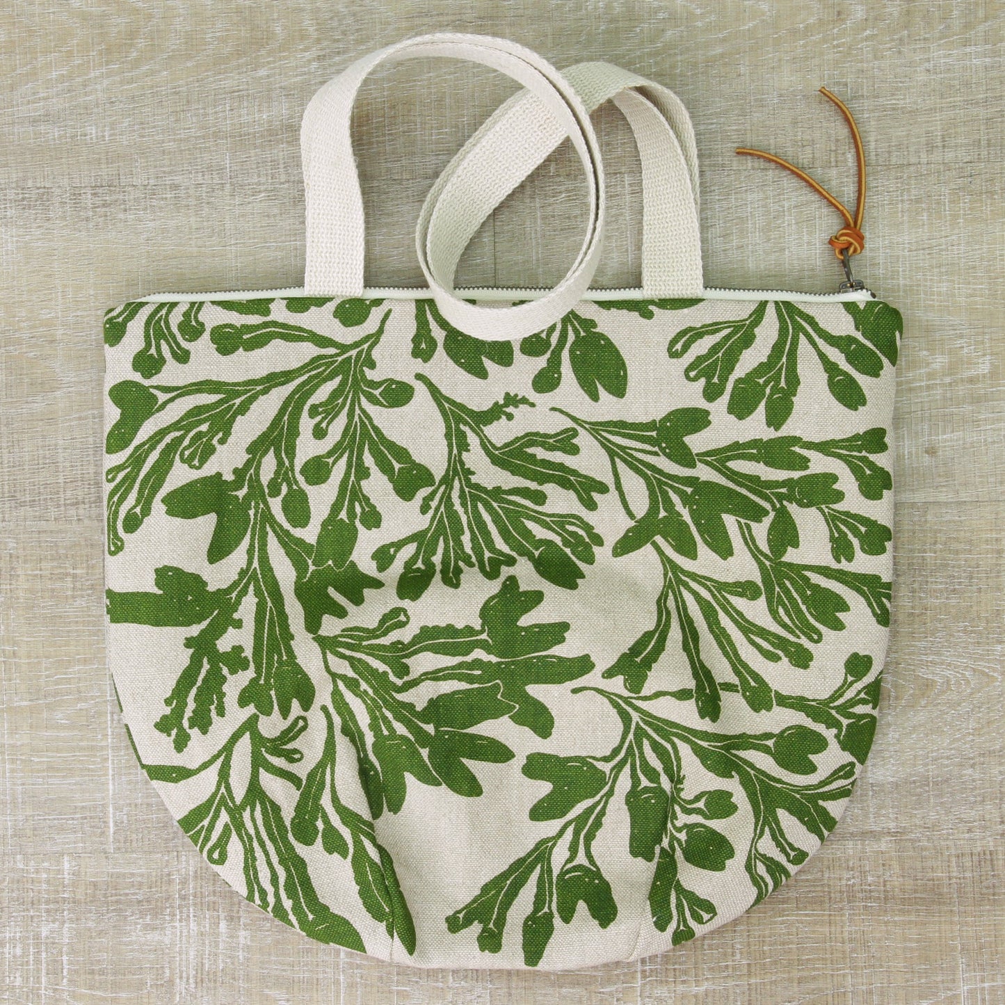 Seaweed in New Leaf - Belgian Linen Tote with Zipper