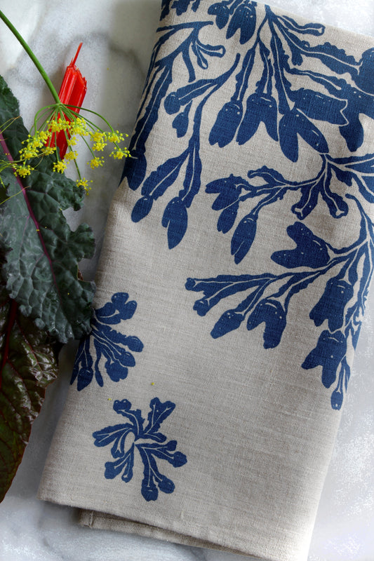 Seaweed Fucus Kitchen Towel in Indigo on Natural Linen