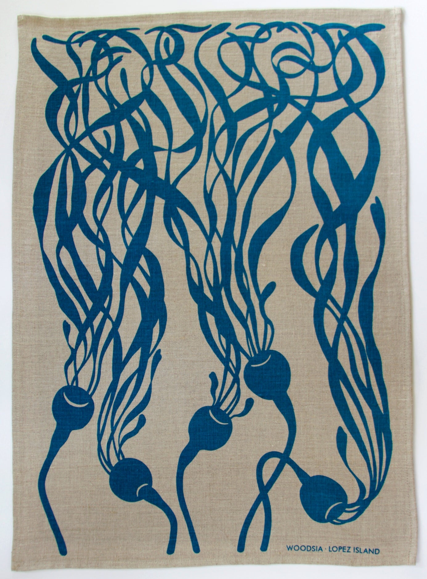 Kelp Kitchen Towel in Pool on Natural Linen