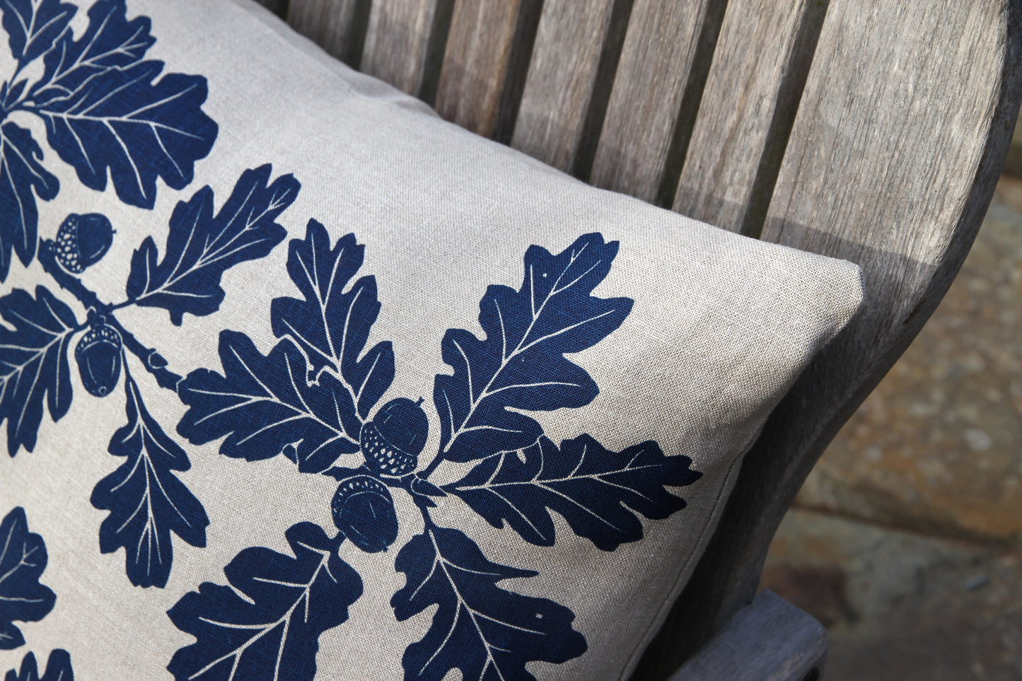 20" Garry Oak Linen Pillow in Deep Blue