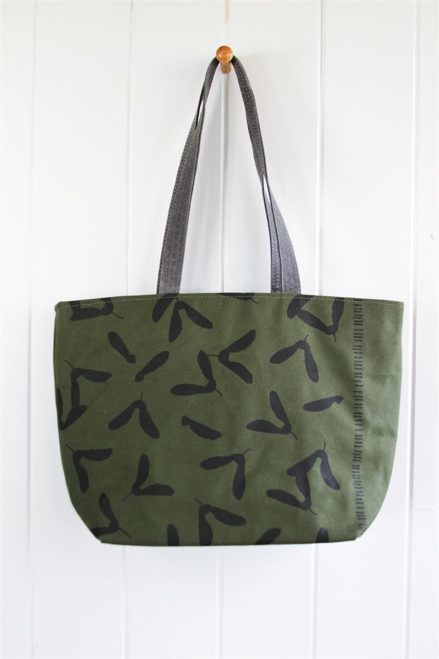 Open-Top Lined Tote - Samara in Ink on Evergreen