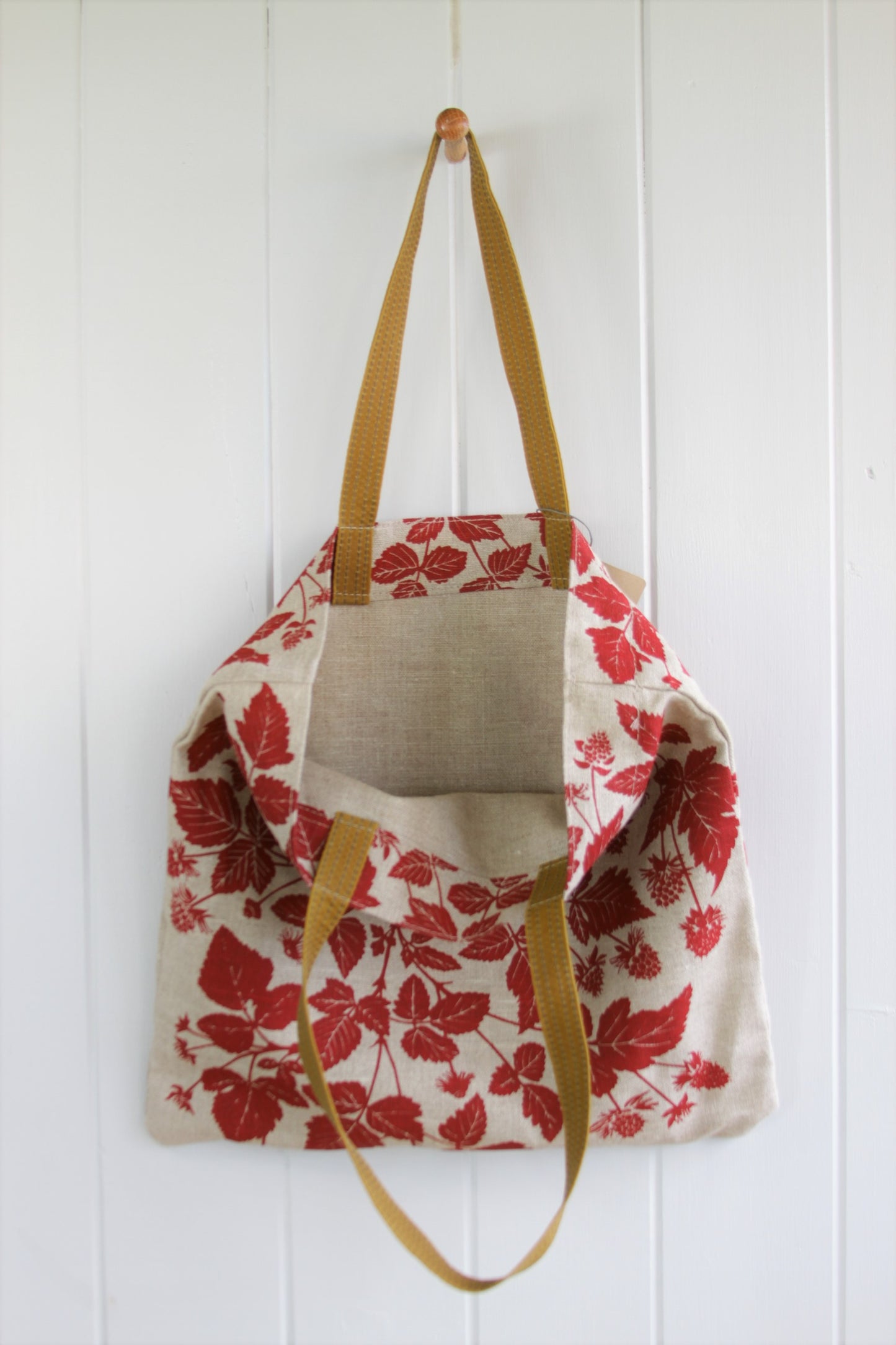Simple Linen Bag - Salmonberry in Berry