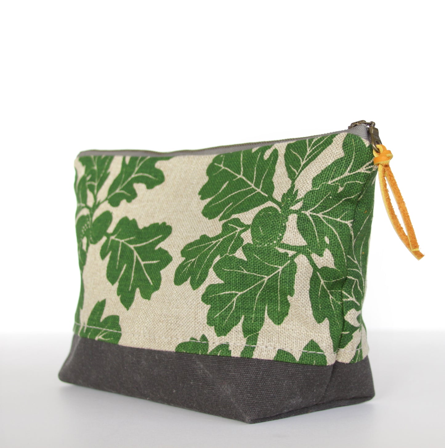 11" Garry Oak Zip-Kit in Leaf