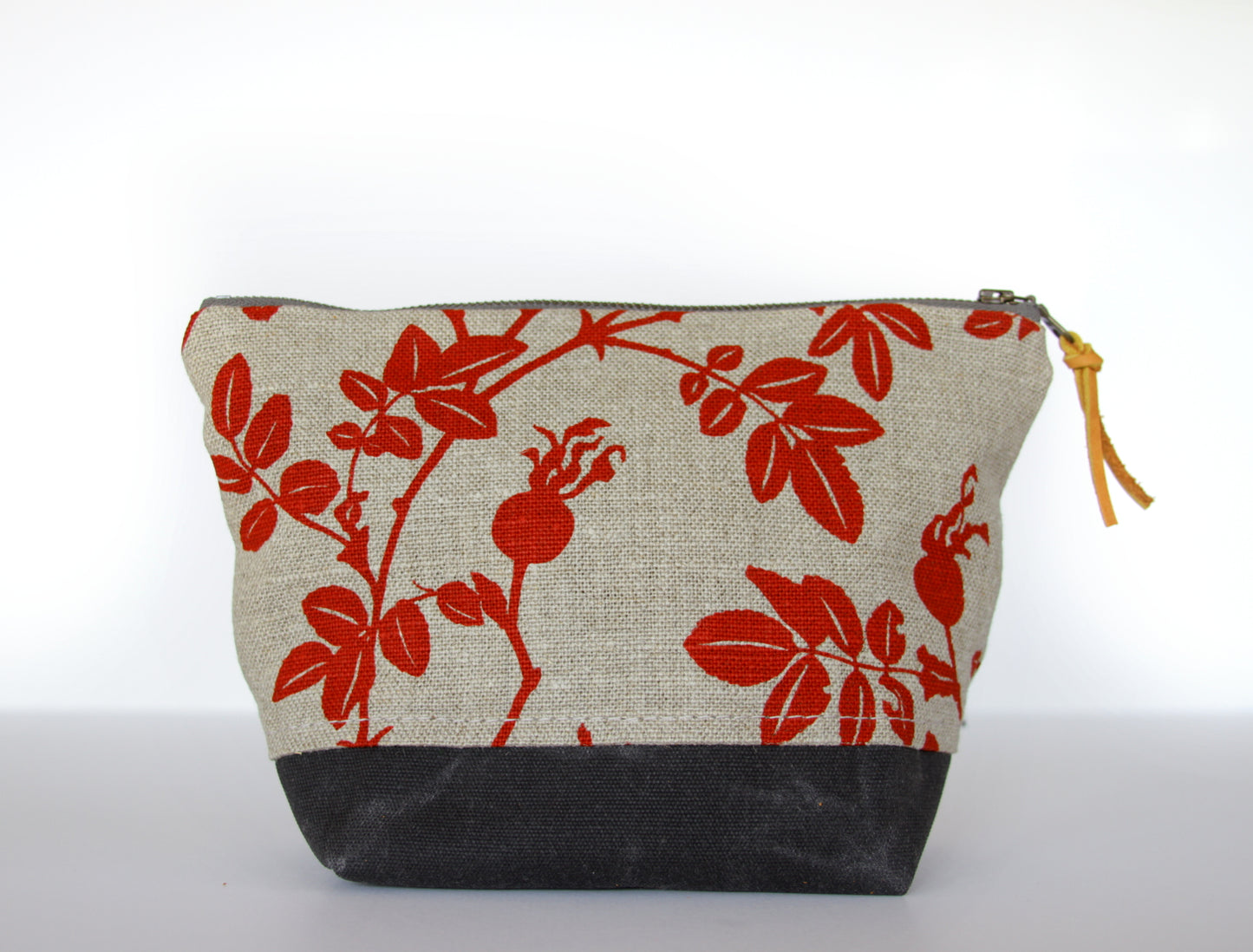 9" Nootka Zip-Kit in Red Apple