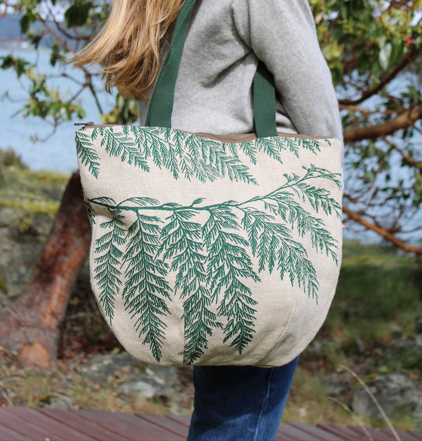 Cedar Bough - Belgian Linen Tote with Zipper