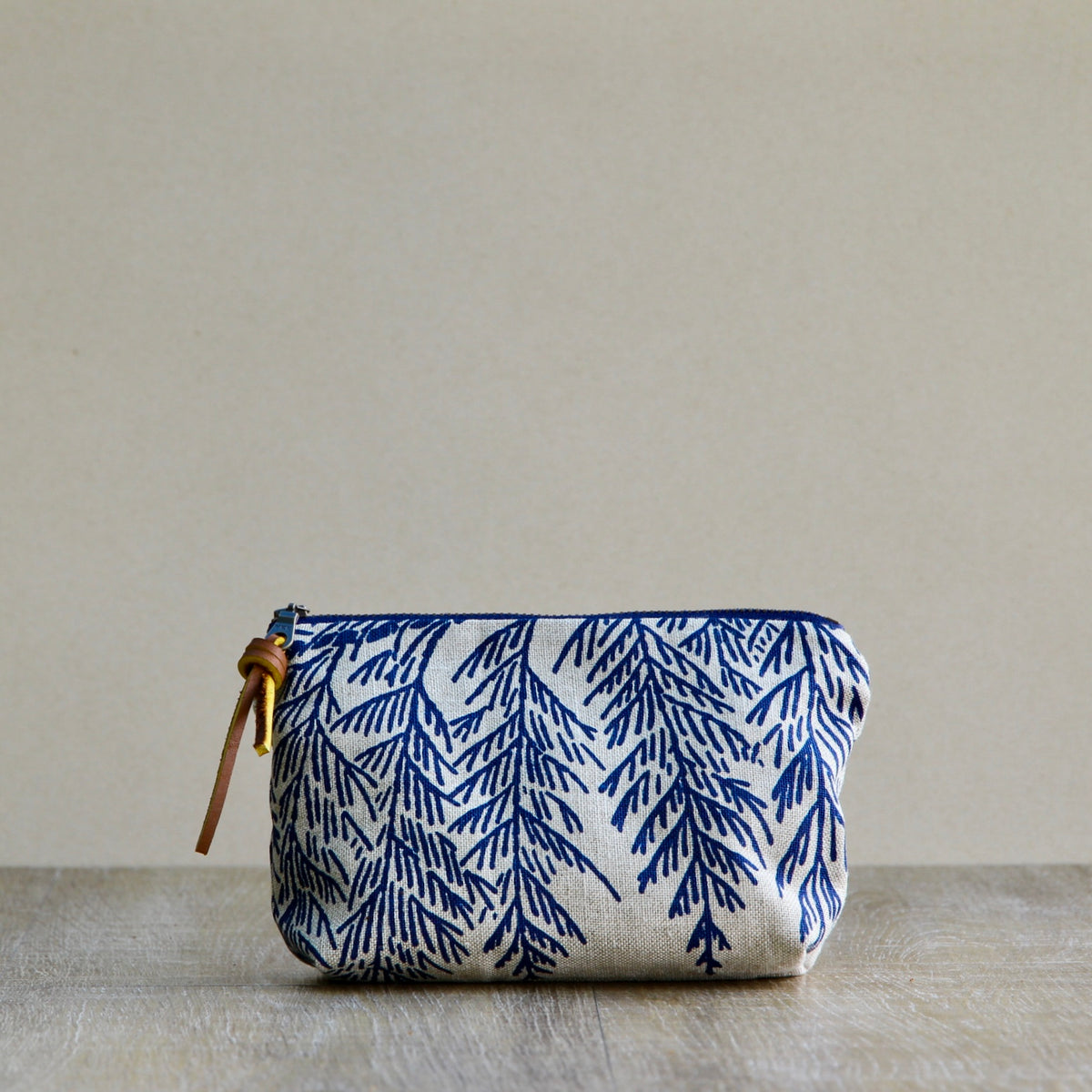 Linen Slim Pouch - 7" - Cedar in Navy