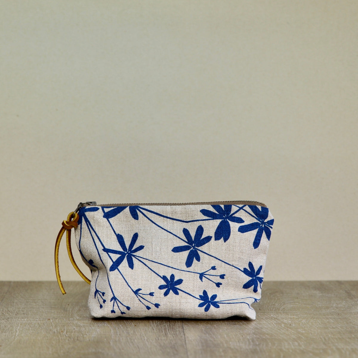 Linen Slim Pouch - 7" - Bedstraw in Marine