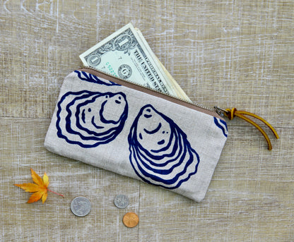 Flat Pouch - Wallet Size - Oysters in Navy
