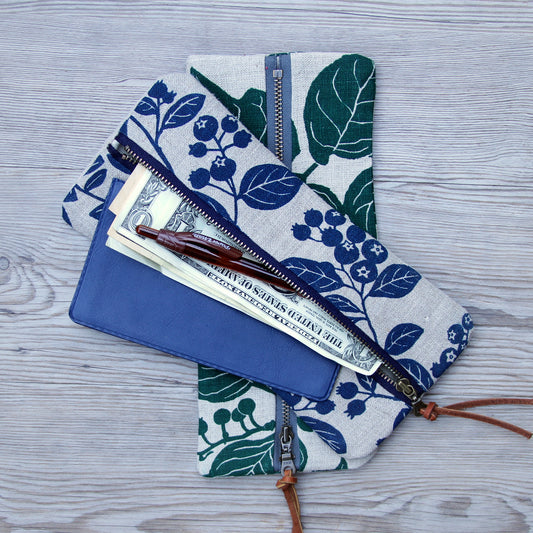 Slim Pouch - Nootka in Red
