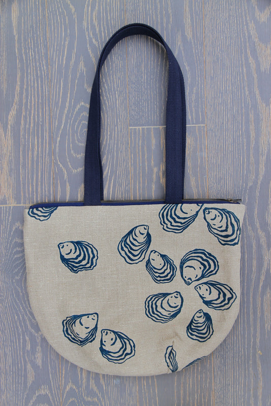 Oyster in Deep Pool - Belgian Linen Tote with Zipper
