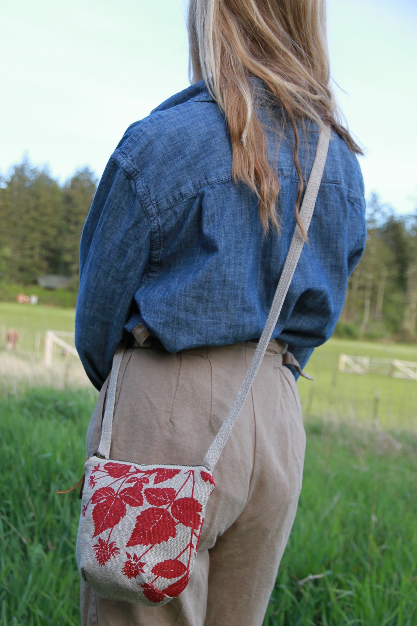 Small Simple Purse - Salmonberry