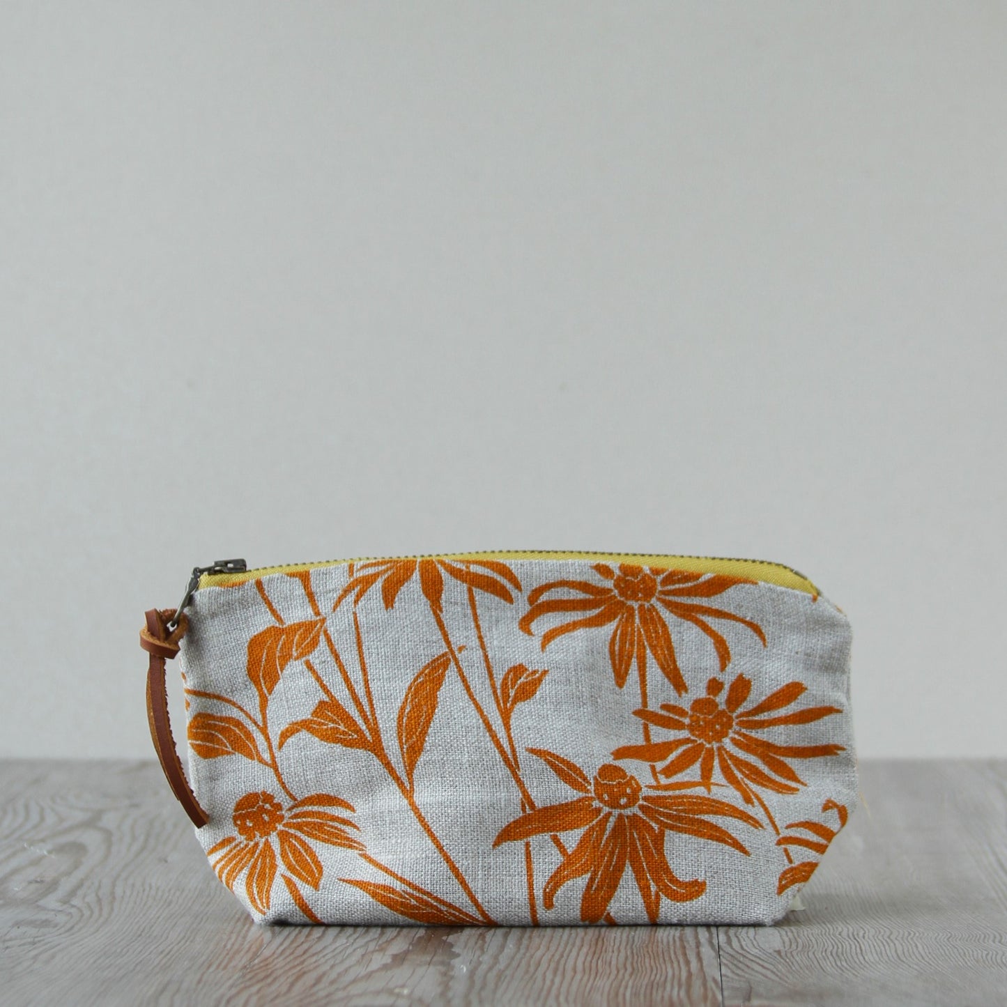 Triangle Pouch - Small - Black Eyed Susan in Sunshine