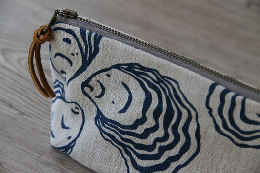 Triangle Pouch - Small - Oyster - Navy