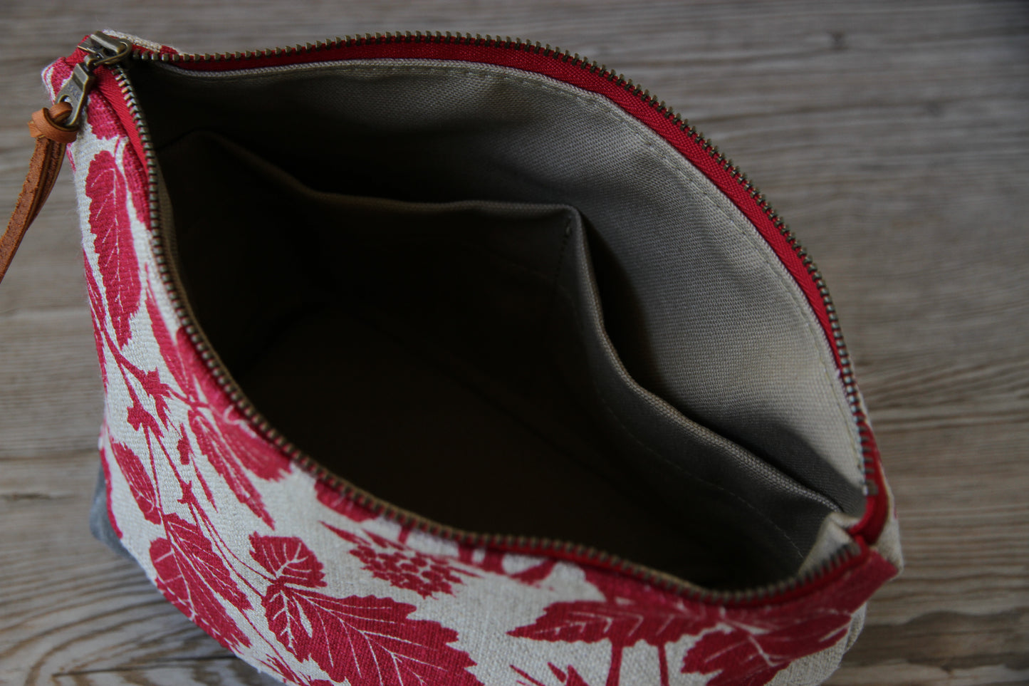 Linen & Waxed Canvas Large Zip Kit - Salmonberry