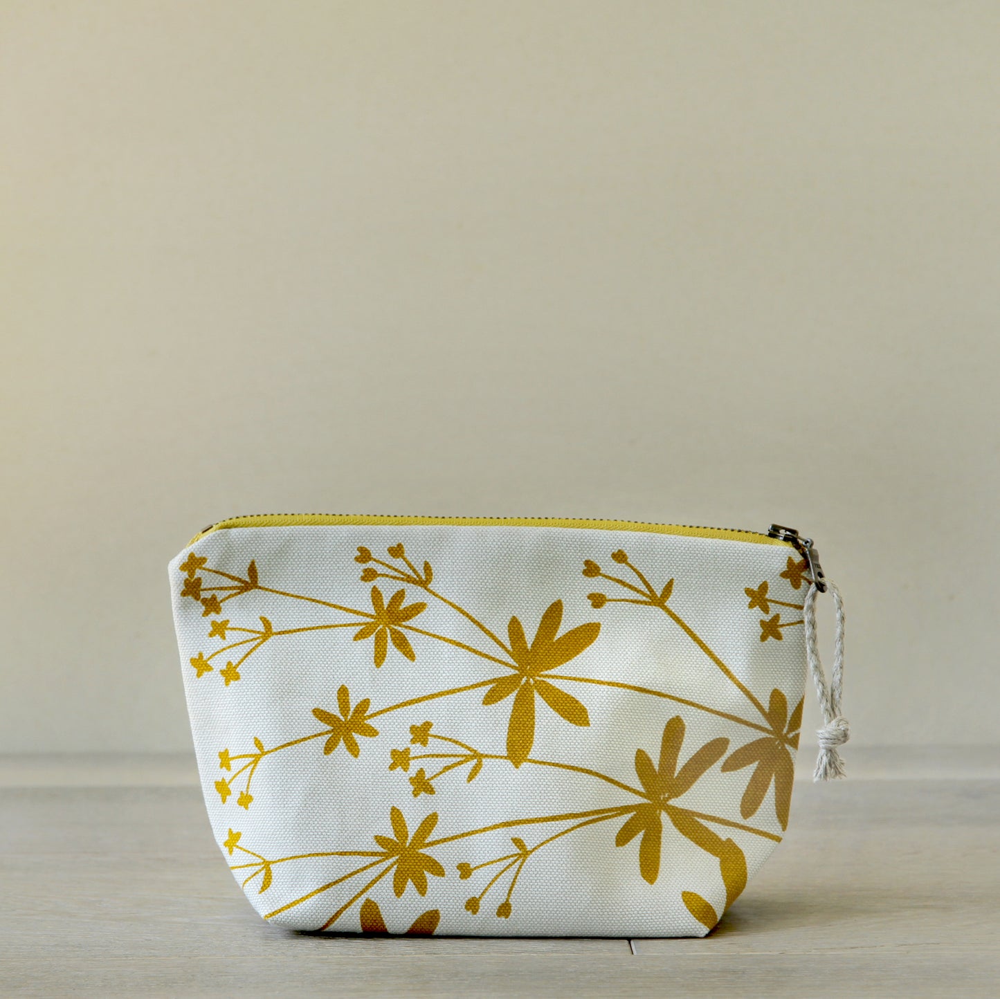 Supply Pouch - 8" Bedstraw in Wheat on Stone Canvas