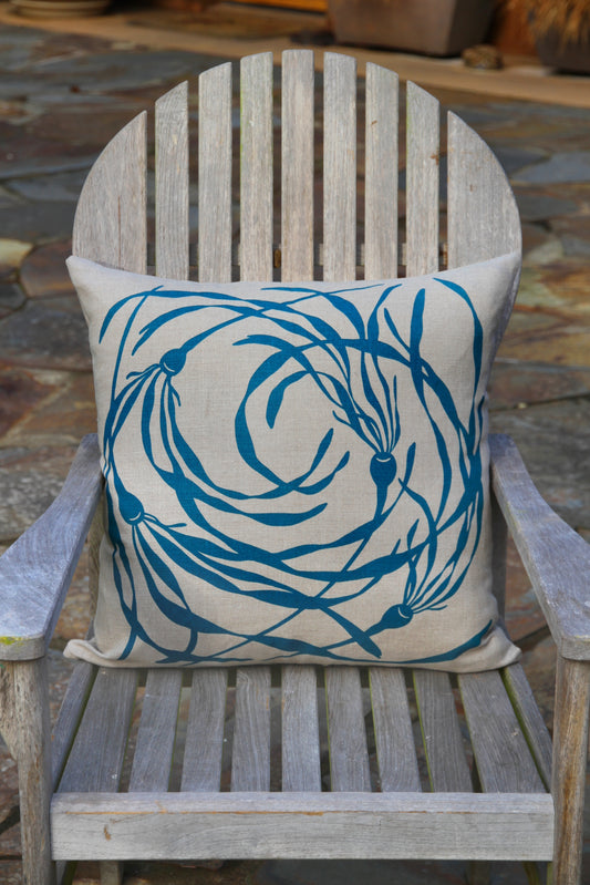 20" Swirly Kelp Linen Pillow in Teal